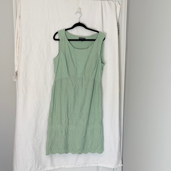 Marks & Spencer Dresses & Skirts - Peruna by Marks & Spencer Mint Green Eyelet Midi Dress